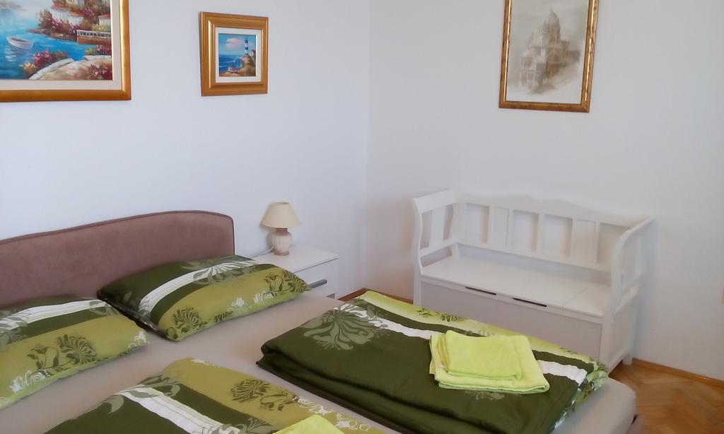 Apartment Masa พิโรวัซ ภายนอก รูปภาพ